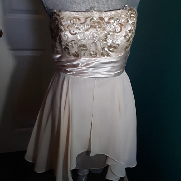 Champagne strapless - Picture 1 of 5